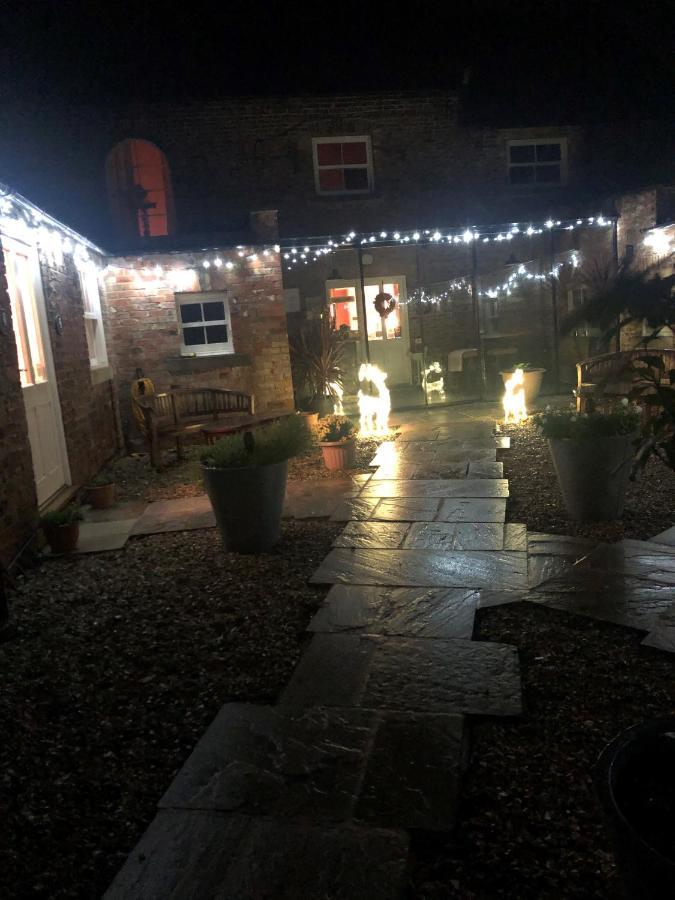 Newsham Grange Farm Thirsk Exterior foto
