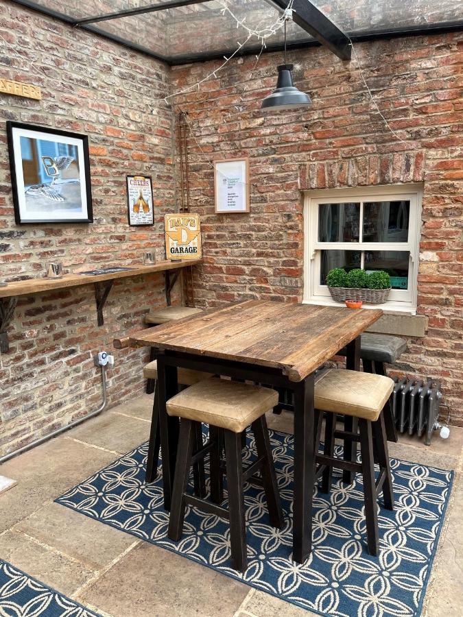 Newsham Grange Farm Thirsk Exterior foto